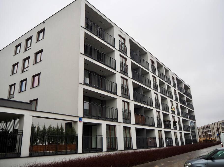 Kieslowskiego Apartment Vis-A-Vis Town Hall Warsaw Exterior photo